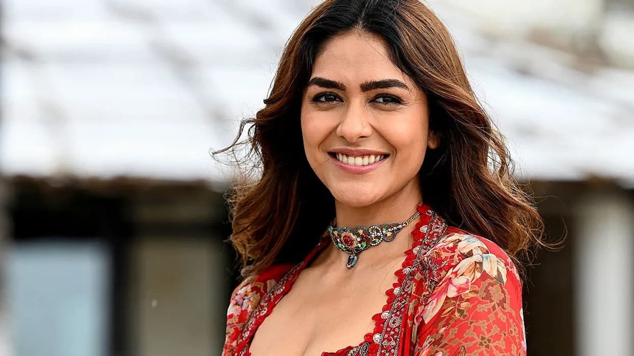 Mrunal Thakur